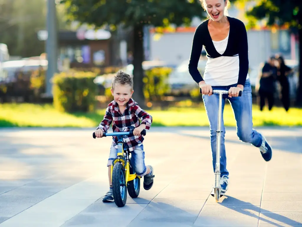 vélo d'équilibre luddybaby.com